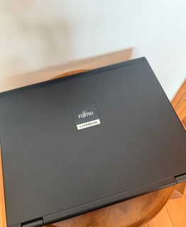 Fujitsu lifebook S Series🔥🔥64202487391235110