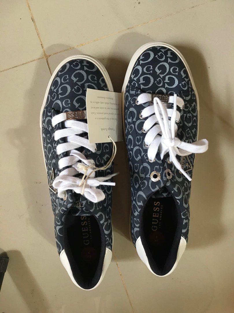 Guess Wgdenver sneakers (Category: Sneakers) located in Zamboanga. Submitted by redholic88 (Listing ID 1354956634, Image 1). Description: Size 9 Brand new de clutter lang UK9.