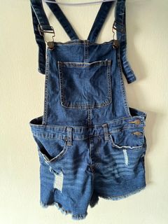 (Category: ) located in . Submitted by selineling (Listing ID 1354980903, Image 1). Description: .