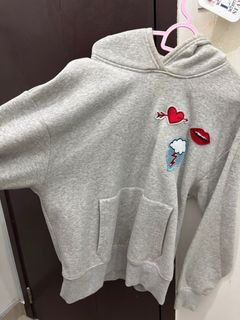 (Category: ) located in . Submitted by reenewardrobe (Listing ID 1355036841, Image 1). Description: .