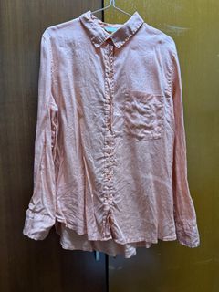 (Category: ) located in . Submitted by fullwardrobe94 (Listing ID 1355081493, Image 1). Description: .