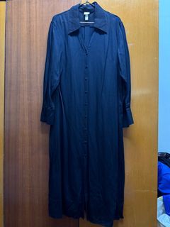 (Category: ) located in . Submitted by fullwardrobe94 (Listing ID 1355082266, Image 1). Description: .