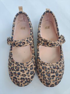 H&M Preloved Ballet Shoes
