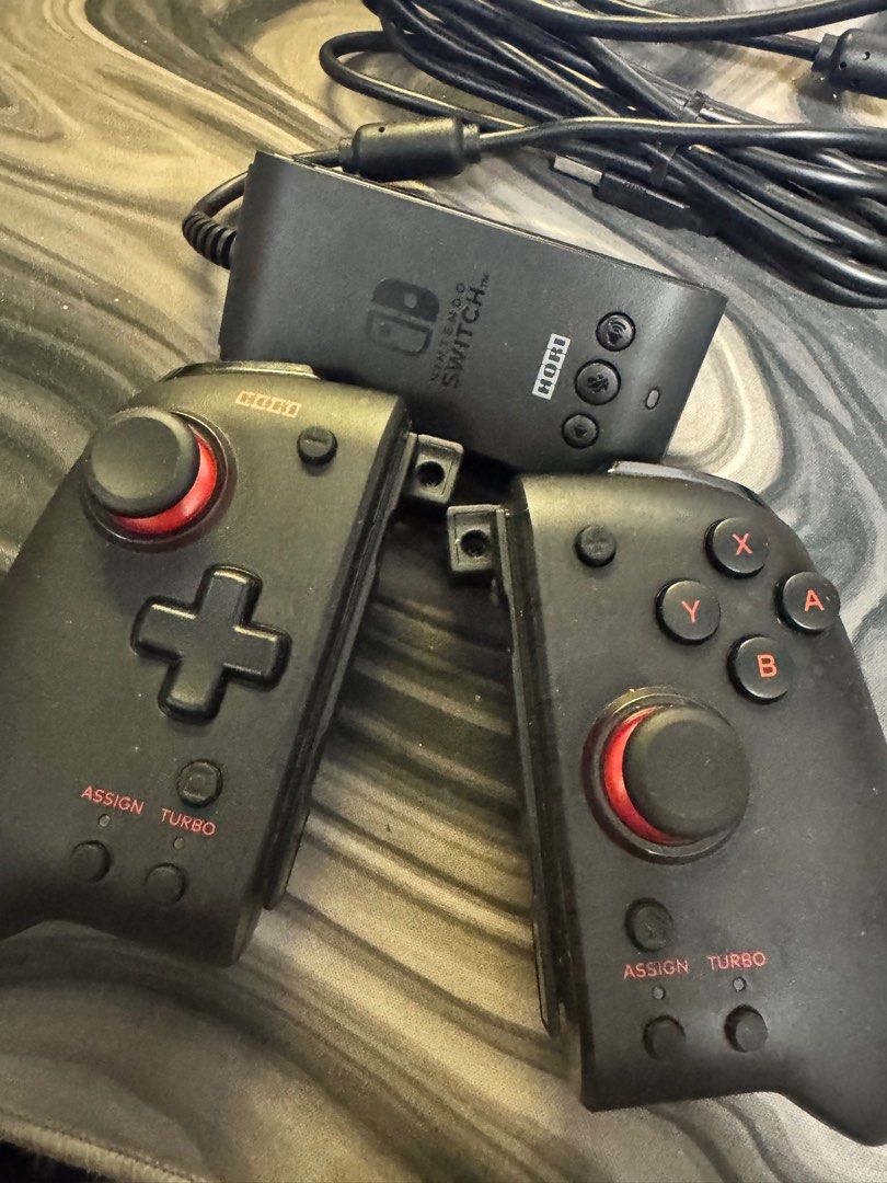 HORI WIRED SPLIT PAD PRO CONTROLLER for Nintendo Switch | WITH BOX (Category: Controllers) located in Manila. Submitted by new.style_ (Listing ID 1355021767, Image 2). Description: HORI WIRED SPLIT PAD PRO For Nintendo Switch and Nintendo Switch OLED only open for negotiation MOP: GCASH MOD: Lalamove or meet up (SM SAN LAZARO).