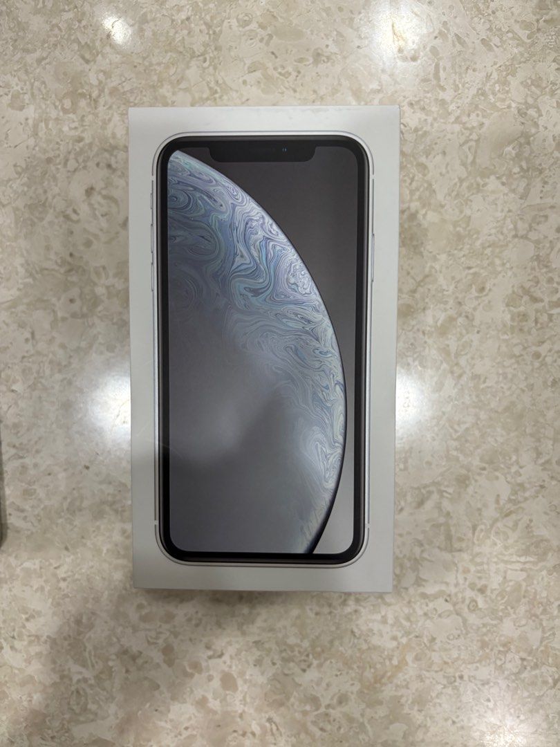 Iphone XR 128GB (Category: iPhone X Series) located in Pasig City. Submitted by shirley424 (Listing ID 1355029881, Image 3). Description: Battery Health 76% No other issues. With original and new charger/cable and earplugs. With front and back screen protector. With free silicone case. .