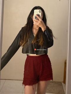 (Kategori: ) berada di . Dikirim oleh thriftqueen666 (ID iklan 1355005692, Gambar 1). Deskripsi: .