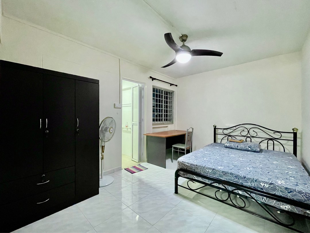 (Category: ) located in . Submitted by propertybuddy (Listing ID 1354938872, Image 1). Description: .