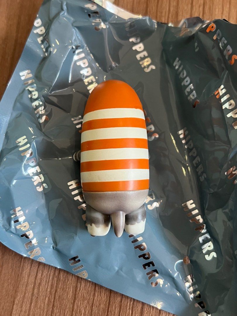 Mofusand Hipper - cat spotted garden eel mallow (Category: Designer & Blind Box Toys) located in Paranaque City. Submitted by chnsells (Listing ID 1355024970, Image 2). Description: Newly opened With foil and box Location- better living Paranaque .