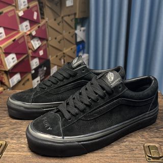 (Category: ) located in . Submitted by khai.uasneakers (Listing ID 1355076470, Image 1). Description: .