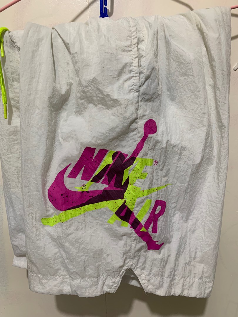 nike air jordan classic poolside short white, Men's Fashion, Bottoms ...