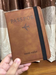 Passport Holder (For Couple)