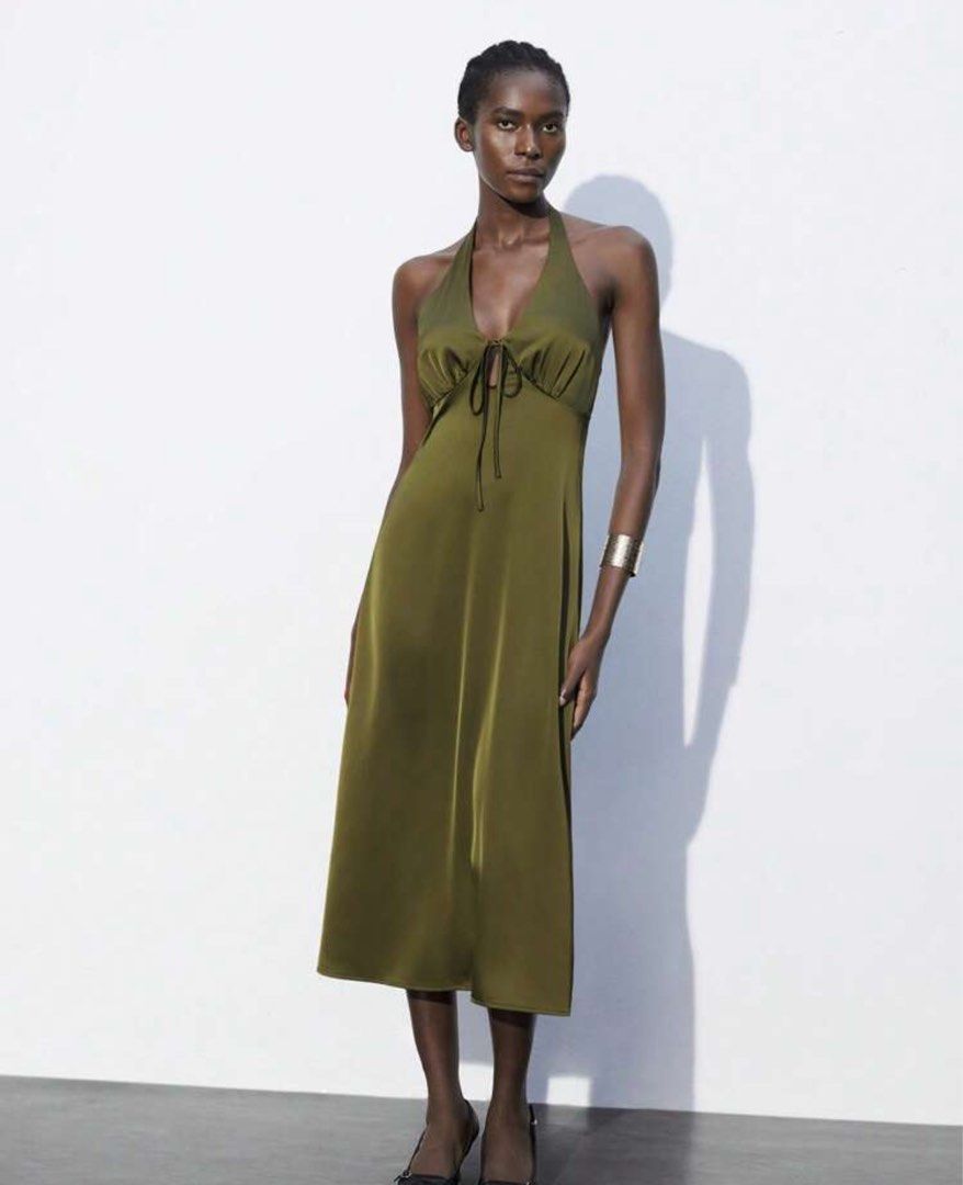Shein Dress (Category: Dresses) located in Manila. Submitted by jdddecluttersss (Listing ID 1355065919, Image 1). Description: .