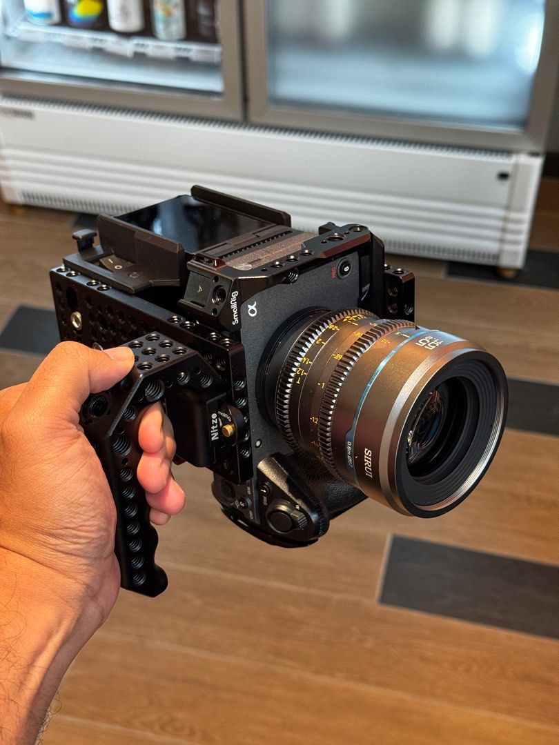 Sony FX30 with full rig MINT, Photography, Cameras on Carousell