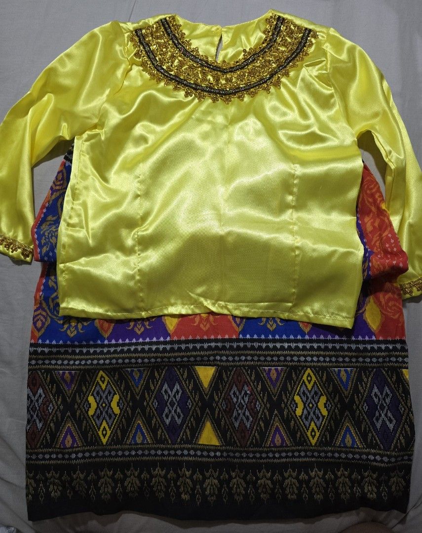 Thai Costume for Girls (Category: Babies & Kids Fashion) located in Manila. Submitted by seriseristore (Listing ID 1355096212, Image 1). Description: Fits 12-13 years old. Top and Skirt only. No other accessories included..