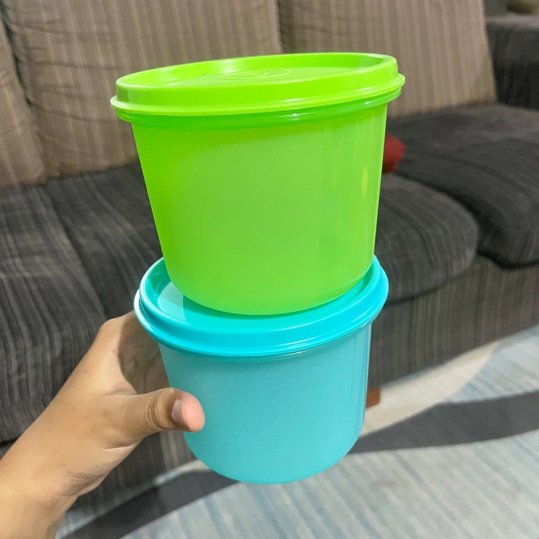 TupperwareBrands (Category: Food Organisation & Storage) located in Pasir Gudang. Submitted by leesyaazz (Listing ID 1354909705, Image 2). Description: 📌 TAK PERNAH GUNA 📌 HARGA TIDAK TERMASUK POSTAGE 📌 PREFER BERURUSAN MELALUI WASABI (PM SAYA BAGI NOMBOR).