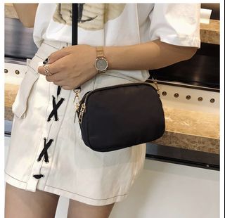 (Category: ) located in . Submitted by buysellcloset (Listing ID 1355082162, Image 1). Description: .
