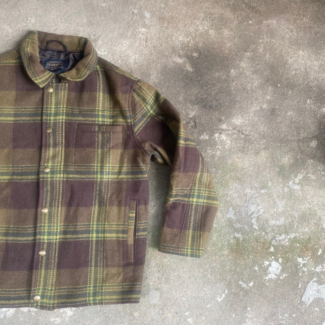 Vintage Pendleton Flannel Wool Jacket Condition:Good Size:Medium Width:24 Length:28 Shoulder Length:22 (Category: Hoodies) located in Calamba. Submitted by slickzz666 (Listing ID 1354969916, Image 3). Description: Vintage Pendleton Flannel Wool Jacket Condition:Good Size:Medium Width:24 Length:28 Shoulder Length:22 .