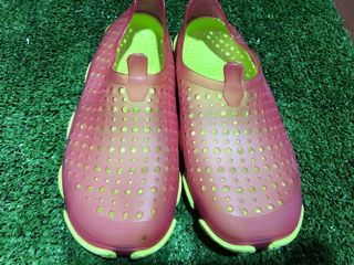 Wonder Nation Slip-on Perforated Jelly Water Shoes-Kids