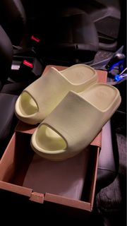 （分類：）位於 。 由 ericrobocon 提交（商品編號 1355046755，圖片 1）。簡介： 。