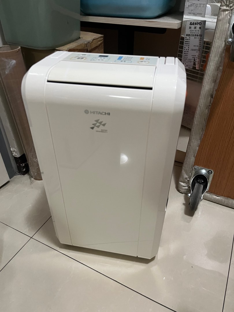 【楽天カード分割】 🌟除濕機日立8公升除濕機(RD-16WE) ❤️一級節能。 ．適用8-10坪 除湿器