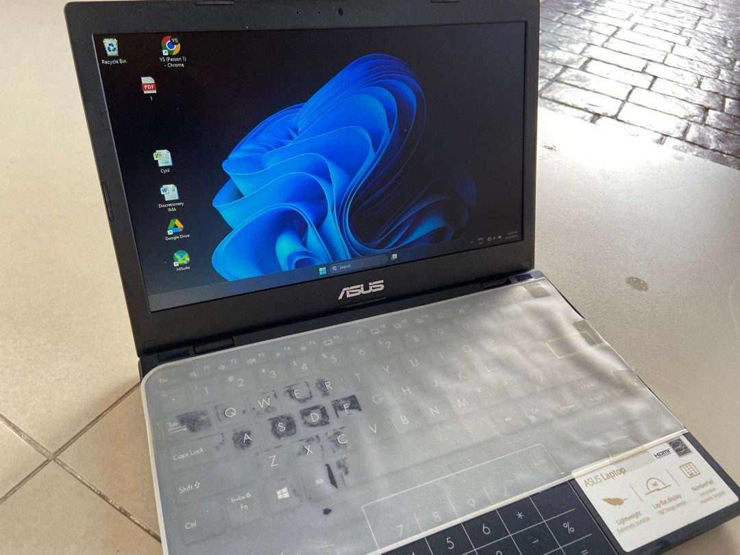ASUS Laptop L210 11.6 in Display ASUS Laptop L210 11.6 in Display