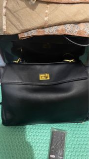 (Kategori: ) berada di . Dikirim oleh lovedbyayi (ID iklan 1355249462, Gambar 1). Deskripsi: .