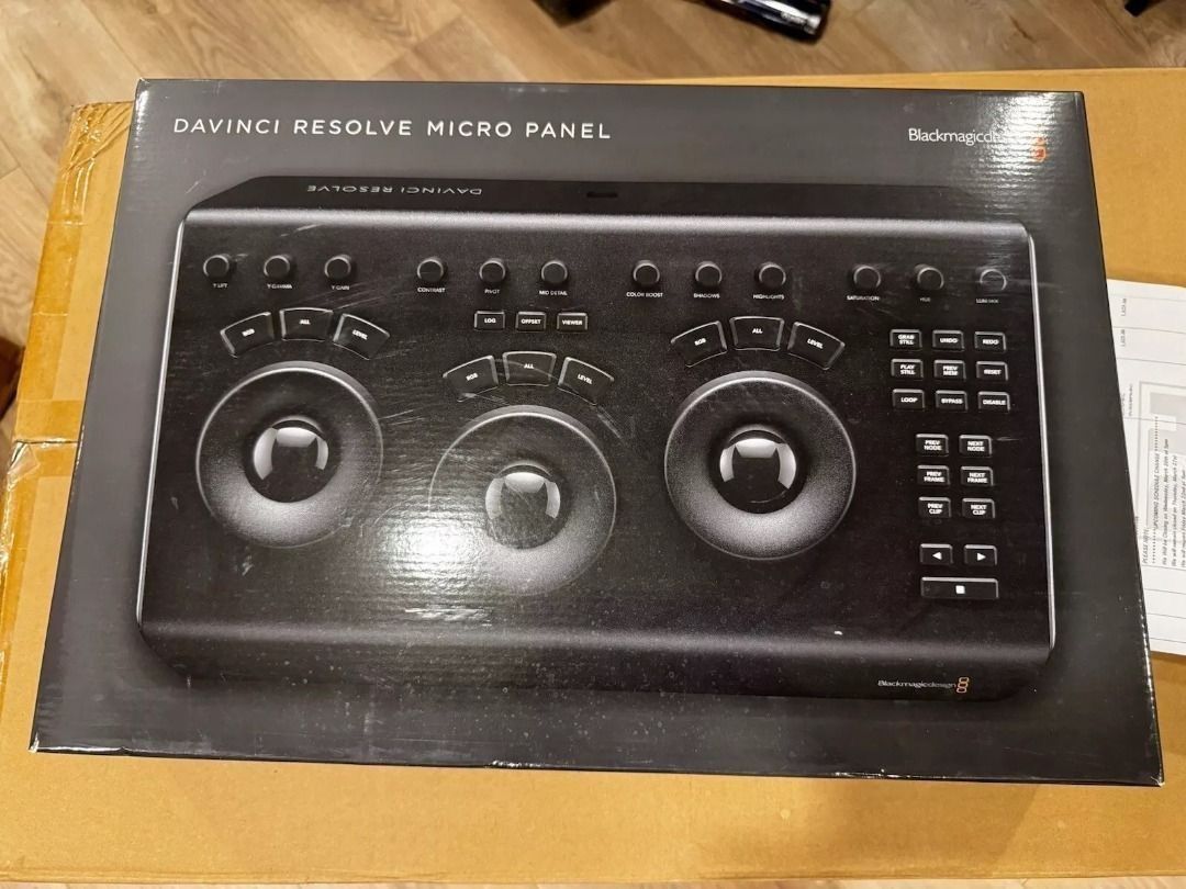Blackmagic Design DaVinci Resolve Micro Panel62863066383873114