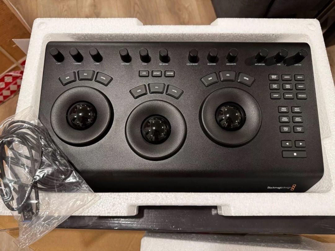 Blackmagic Design DaVinci Resolve Micro Panel62863066383873110