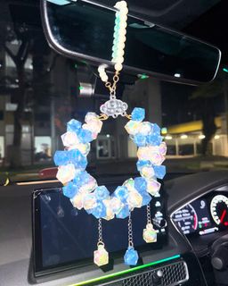 (Category: ) located in . Submitted by sandypoomakeup (Listing ID 1355209775, Image 1). Description: .