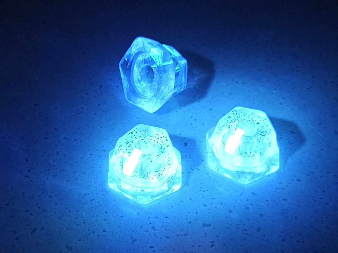 Custom guitar knobs (clear) (Category: Music Accessories) located in Singapore. Submitted by annabellekhooweien (Listing ID 1355246464, Image 2). Description: custom guitar knobs made by me. 6mm pot shaft 3 medium knobs (22mm at widest) hexagon design UV fluorescent and glow in dark meetup at woodlands or woodleigh area.