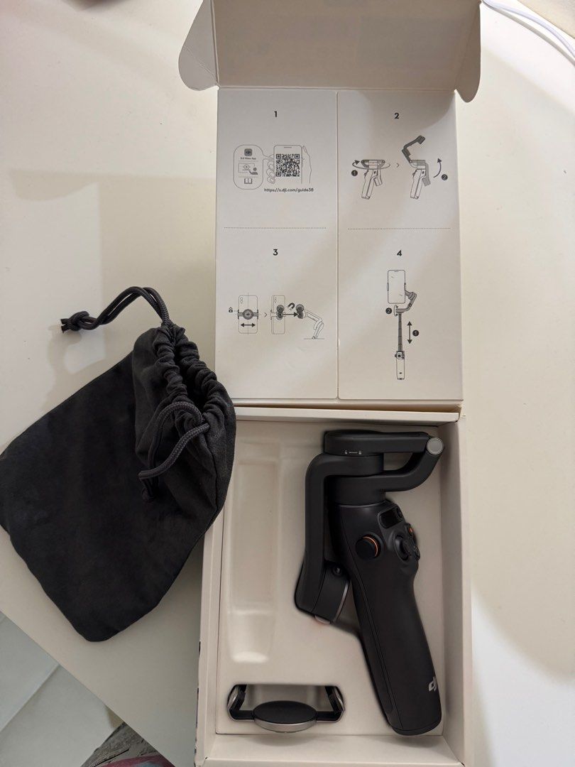 dji osmo mobile 6 (Category: Tripods & Monopods) located in Las Pinas. Submitted by closetbyabg (Listing ID 1355173517, Image 3). Description: LIKE NEW!! used just 2x INCOMPLETE ACCESSORIES! missing: power cable, grip tripod, documents price still negotiable! :)).