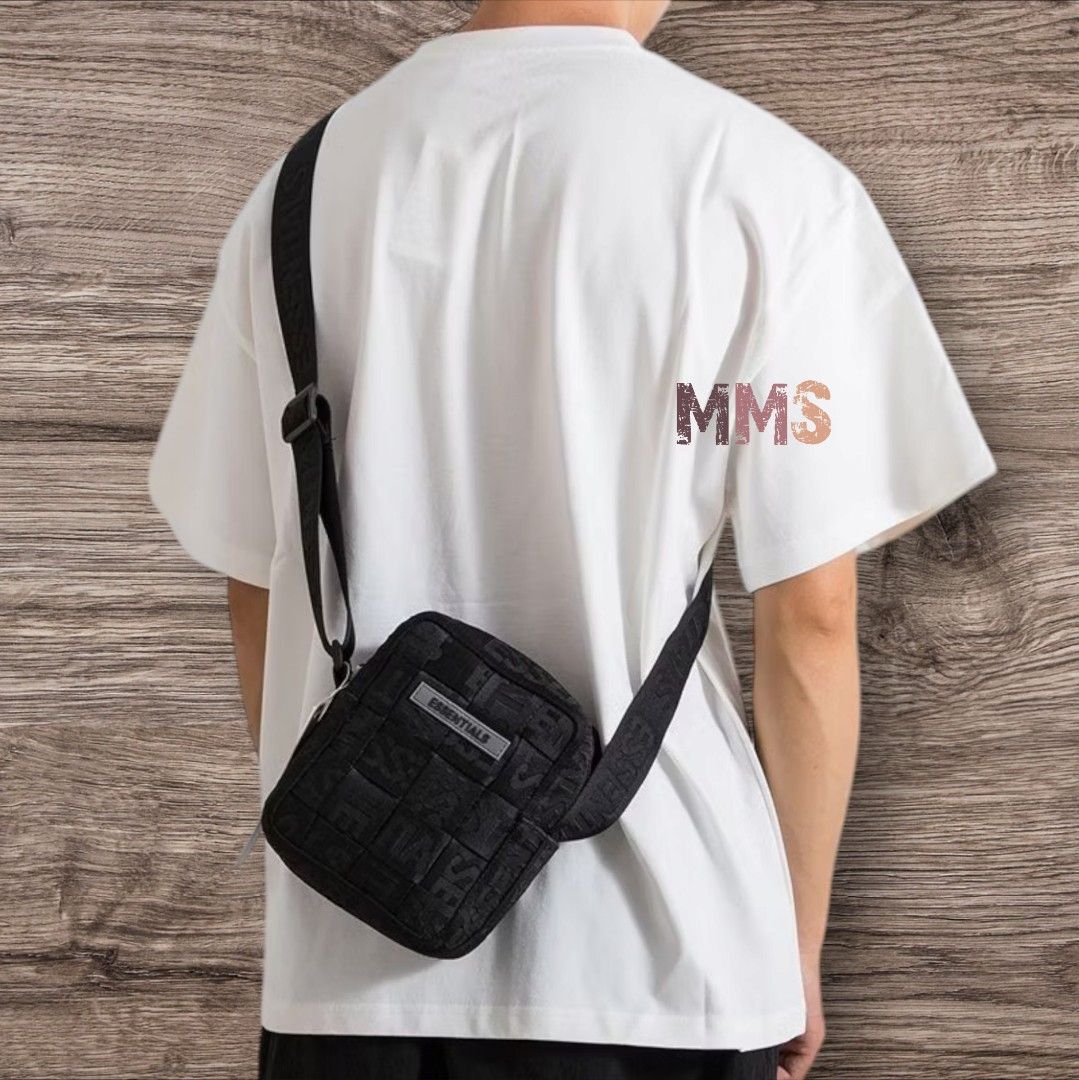 FOG ESSENTIALS CROSSBODY BAG (Category: Sling Bags) located in Manila. Submitted by koleksyonnimike3 (Listing ID 1355225436, Image 1). Description: 💯💯 Authentic💯💯 (What you see.! what you get.!) 100% direct seller💯 inclusion: tags, ziplock color: Black,Khaki 100% water proof materials: nylon, Oxford limited stock only also available Lbc- Cash on delivery and cash on pick up Lalamove -same day cash on delivery fb page: MMS Bestbuy Shop Cut of