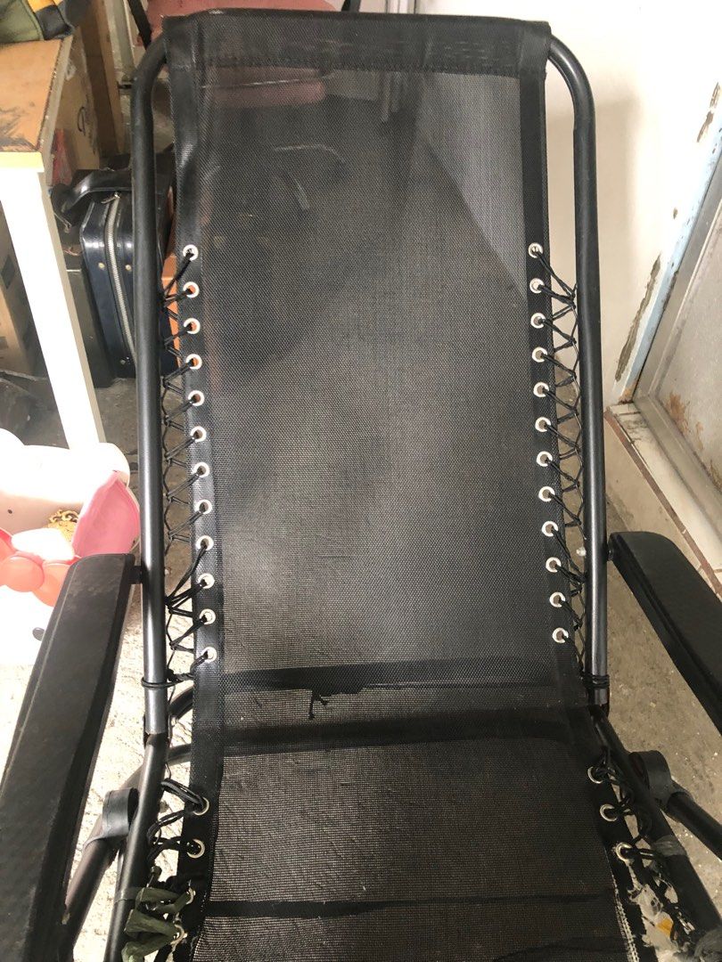 folding chair (Category: Chairs) located in Quezon City. Submitted by erching (Listing ID 1355127126, Image 2). Description: folding chair Php 100.00 .
