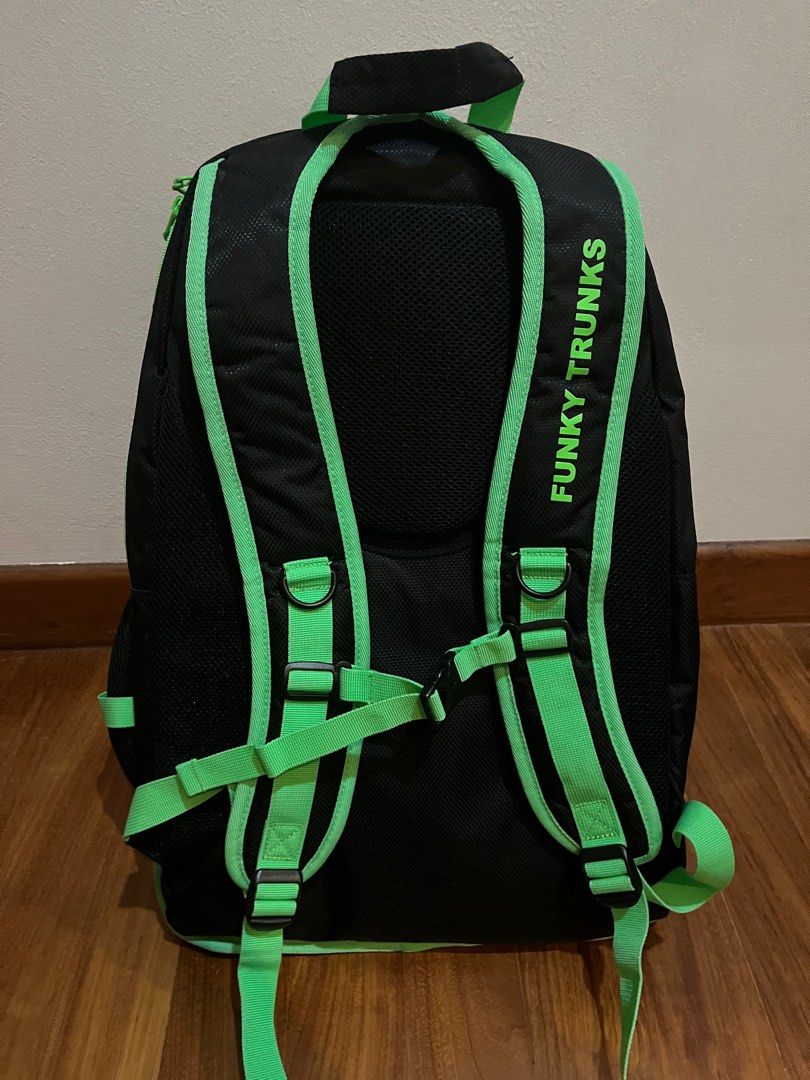 Funky trunks backpack (Category: Backpacks) located in Singapore. Submitted by melvinklein (Listing ID 1355232175, Image 3). Description: Just a couple scratches on the logo but only been used a couple times. Hasn’t gotten wet once, and condition is like new other than the scratches .