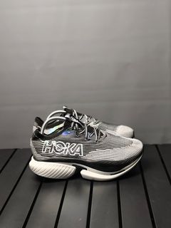 (Kategori: ) berada di . Dikirim oleh topbran.shoe (ID iklan 1355132813, Gambar 1). Deskripsi: .