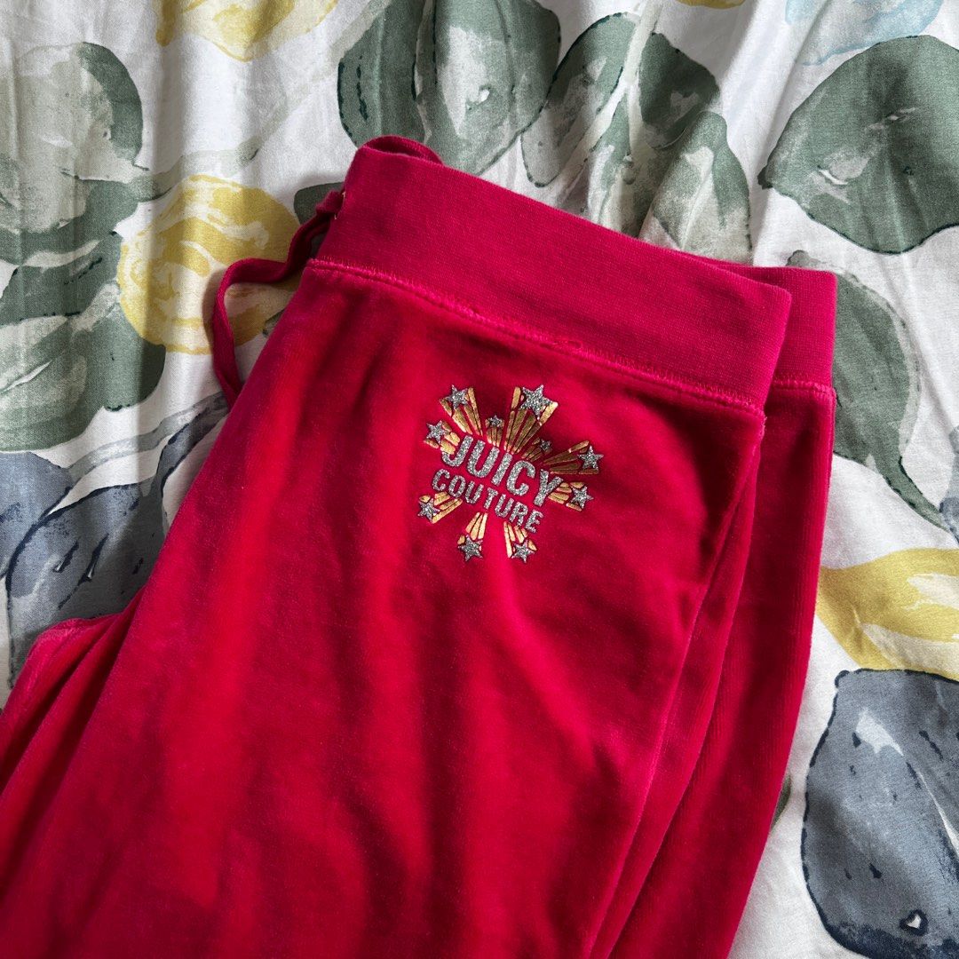 Jucy Couture y2k flared bottoms (Category: Other Bottoms) located in Makati City. Submitted by magicrattt (Listing ID 1355167408, Image 2). Description: 10/10 condition Hot pink! This is flared Very soft and comfortable 🤌🏼 Payment: BPI 📍makati .