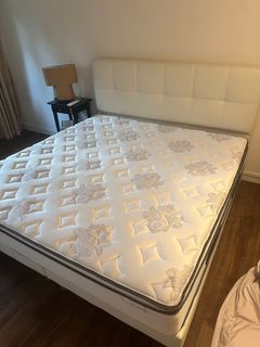 (Category: ) located in . Submitted by shugsy1 (Listing ID 1355102436, Image 1). Description: .