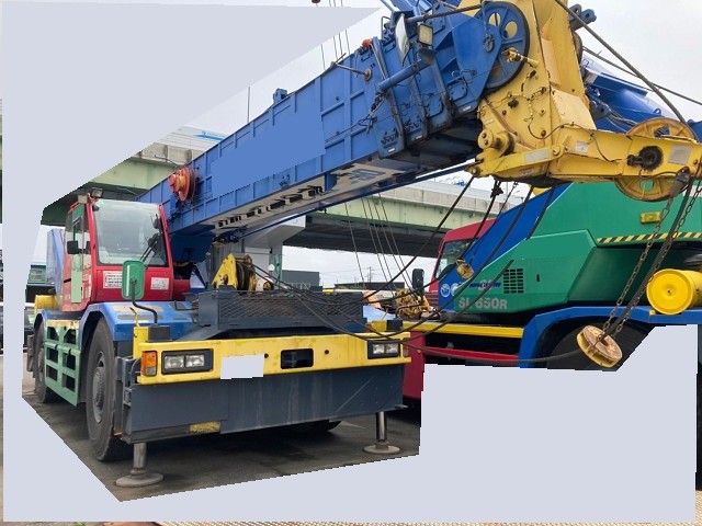 Kobelco 50tons rough terrain crane (Category: Construction & Building Materials) located in Makati City. Submitted by ztak13 (Listing ID 1355194050, Image 2). Description: kobelco 50tons rough terrain crane Japan Surplus Contact no. 09175699818.