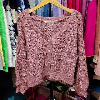 (Kategori: ) berada di . Dikirim oleh by.kalisa (ID iklan 1355246456, Gambar 1). Deskripsi: .