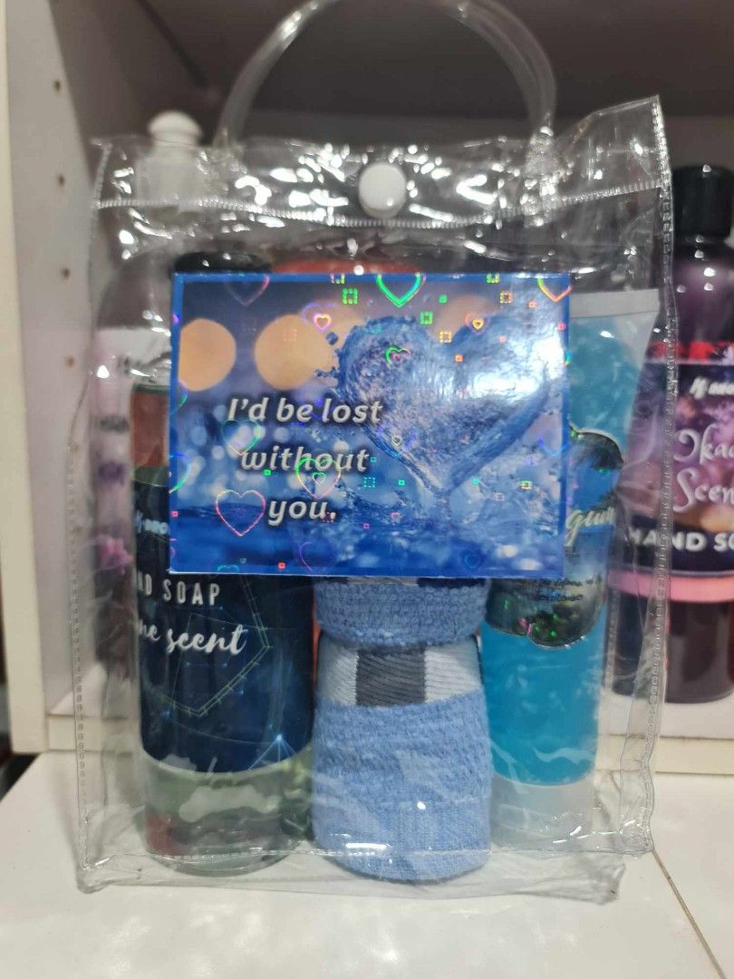 MK Gift me a message bag set 2 (Category: Bath) located in Bacoor. Submitted by tataandkai (Listing ID 1355152123, Image 1). Description: gift me a message bag set 2 pm for available scents bag inclusions/may contain the ff: shampoo conditioner bodywash handsoap alcogel alcohol towel bath scrub.