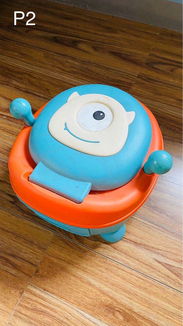 Mom & Baby Potty Trainer (Category: Toilet Training) located in Quezon City. Submitted by lajocha (Listing ID 1355198006, Image 1). Description: No more box. Discount for sure buyers. Shipping fee will be shouldered by the buyer. .