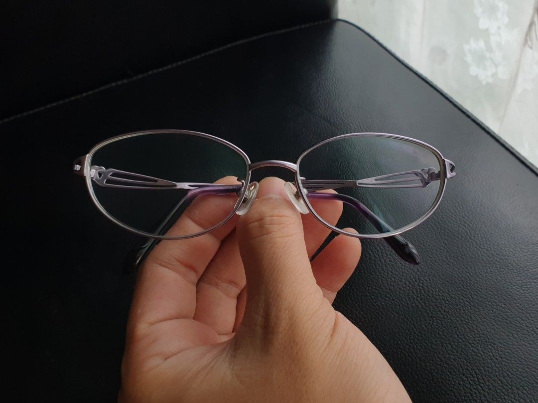 Morphee Titanium Eyeglass Frame (Category: Sunglasses & Eyewear) located in Quezon City. Submitted by WasalakTwo (Listing ID 1355245772, Image 3). Description: Front Width 13.5cm Front Height 3.7cm Bought in Japan Durable and high quality Goodcondition Clean and presentable Lens are graded, but replaceable Open for delivery nationwide.