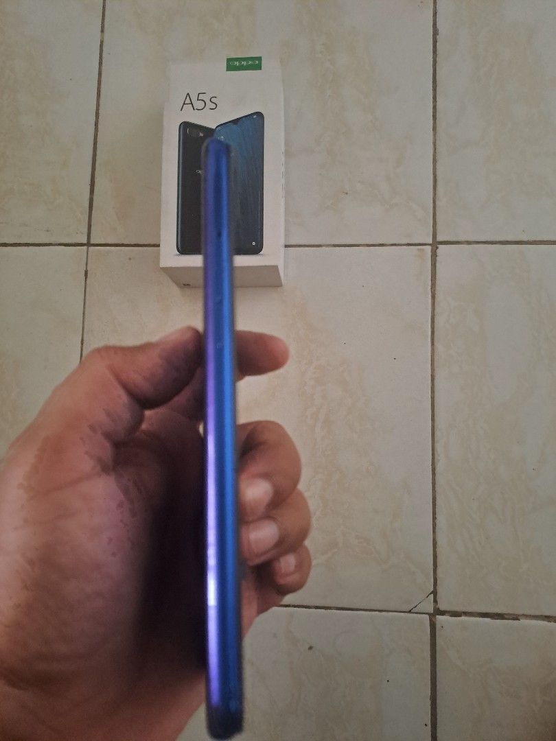 Oppo A5S Android Phone (Category: OPPO) located in Paranaque City. Submitted by johnycaraccesorries (Listing ID 1355134530, Image 2). Description: Oppo A5S Android phone 6.2" HD+ Waterdrop Screen Dual Rear Camera 4230 Mah Battery 3GB 32GB Blue Color.