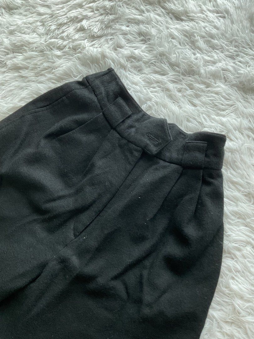 Pallazo polyester (Category: Other Bottoms) located in Kuantan. Submitted by johnnyssuh (Listing ID 1355194766, Image 3). Description: Length:78cm hip:50cm waist: 24/25 inches buy more get more discounts do check my listings!.