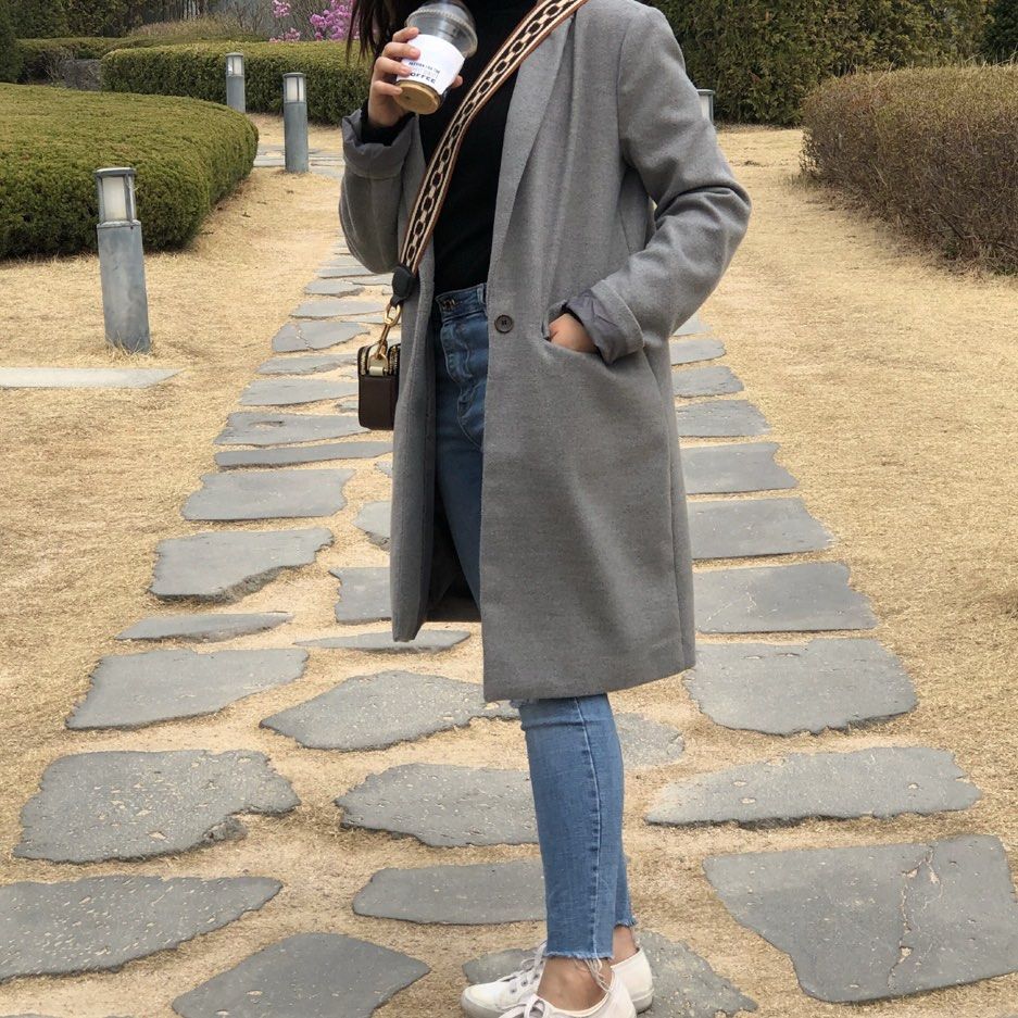 Pull & Bear Coat (Category: Coats, Jackets and Outerwear) located in Angeles City. Submitted by making__space (Listing ID 1355215712, Image 3). Description: - Used twice only.