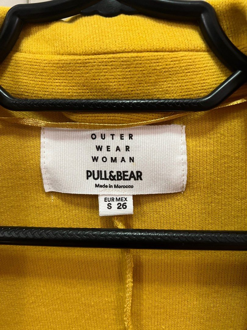 Pull & Bear Light Coat (Category: Coats, Jackets and Outerwear) located in Angeles City. Submitted by making__space (Listing ID 1355214154, Image 2). Description: - Used twice only - Perfect for spring or as an oversized cardigan.