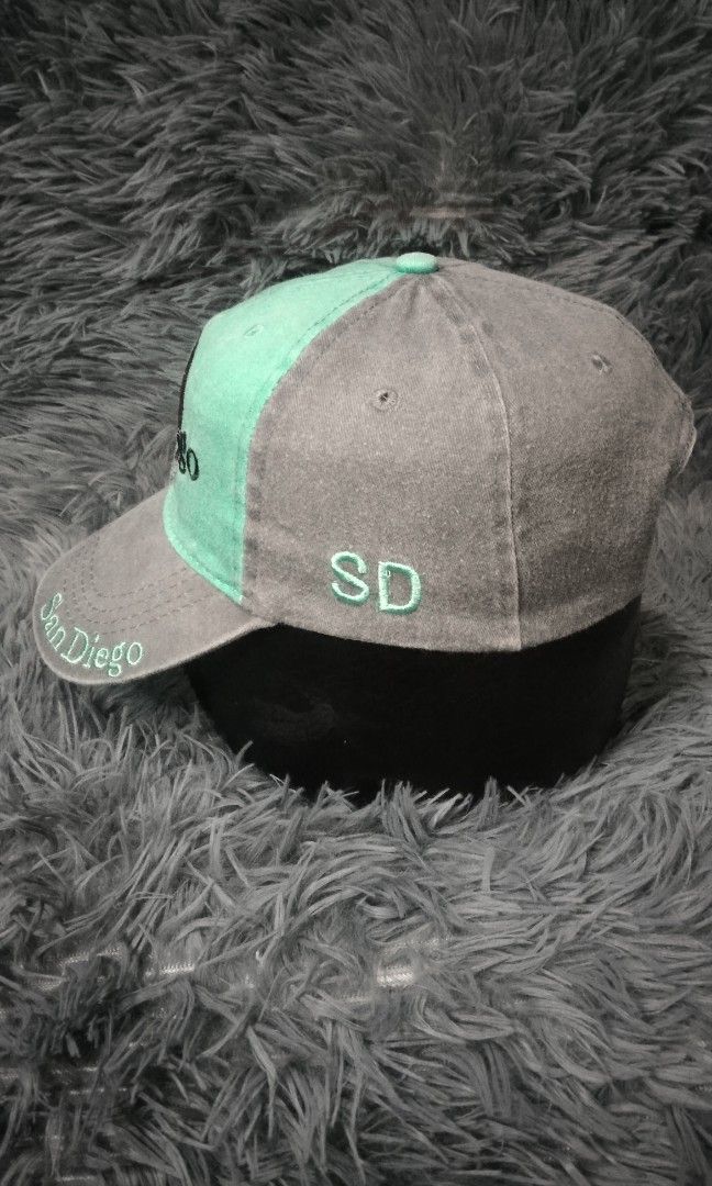 San Diego cap by lucky 7 USA (Category: Caps & Hats) located in Taguig. Submitted by goldthrifter (Listing ID 1355178462, Image 3). Description: excellent condition searchable color 2 tone green and denim gray embroided logo front ,side and upper brim velcro straps complete tags click to see more pictures and details no issues negotiable price if you buy any items bundle.