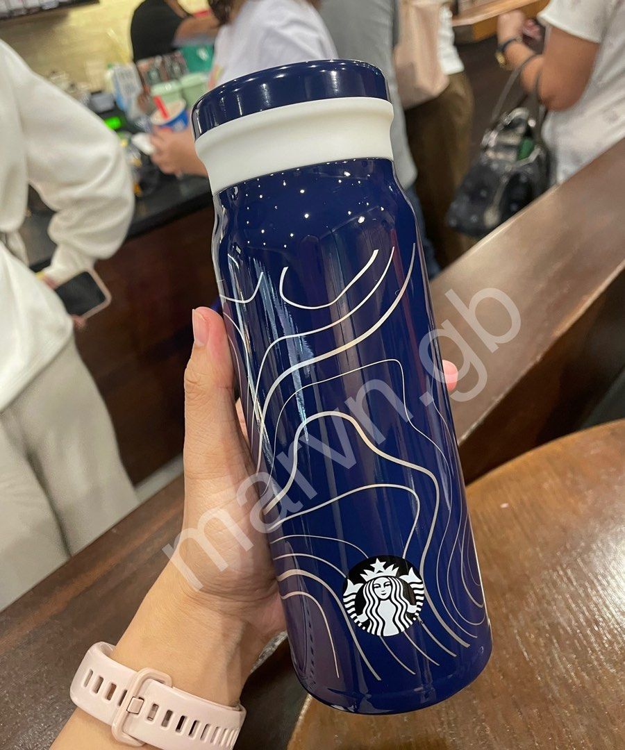 STARBUCKS Indigo Tumbler (Category: Water Bottles & Tumblers) located in Cavite. Submitted by marvin.gb (Listing ID 1355206873, Image 1). Description: Authentic 2025 Starbucks Traditions Collection Tumbler Note: • Additional photos can be provided upon request. • Shipping is the buyer’s expense (I can provide proof of shipping from my previous transactions).