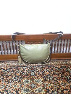 (Kategori: ) berada di . Dikirim oleh prelovedcendana (ID iklan 1355108777, Gambar 1). Deskripsi: .