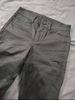 (Kategori: ) berada di . Dikirim oleh rizquna_secondhand (ID iklan 1355193551, Gambar 1). Deskripsi: .